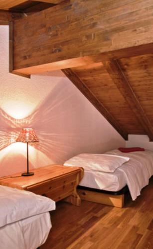 Meuble Lo Miete Viei Hotel Champoluc Exterior foto